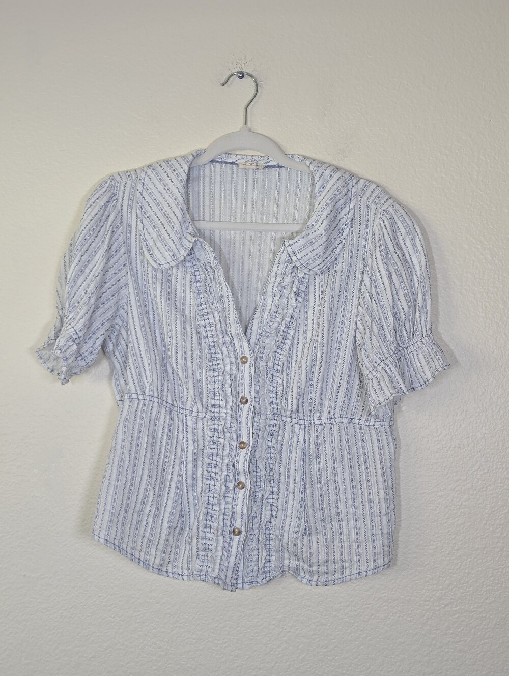 Anthropologie blouse White Striped Ruffle Button-Up top - Picture 2 of 6